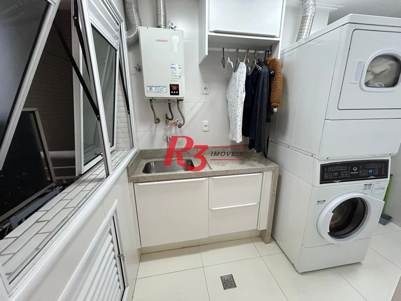 Apartamento à venda, 217 m² por R$ 2.400.000,00 - Gonzaga - Santos/SP