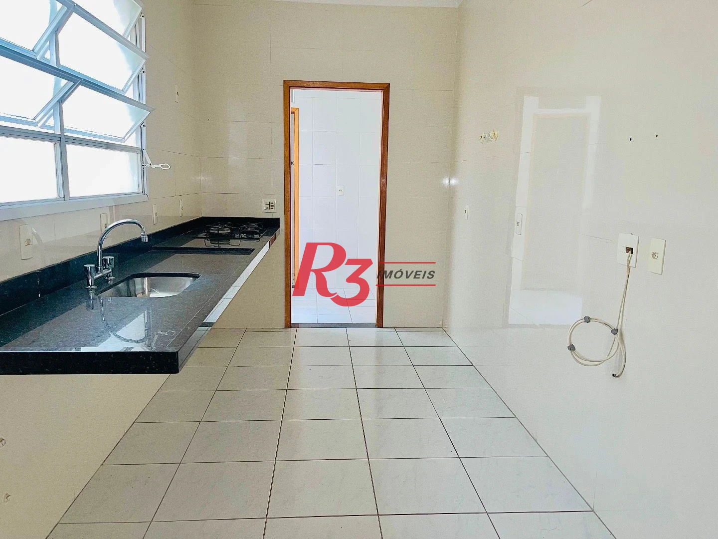 Casa, 128 m² - venda por R$ 1.010.000,00 ou aluguel por R$ 7.502,00/mês - Boqueirão - Santos/SP