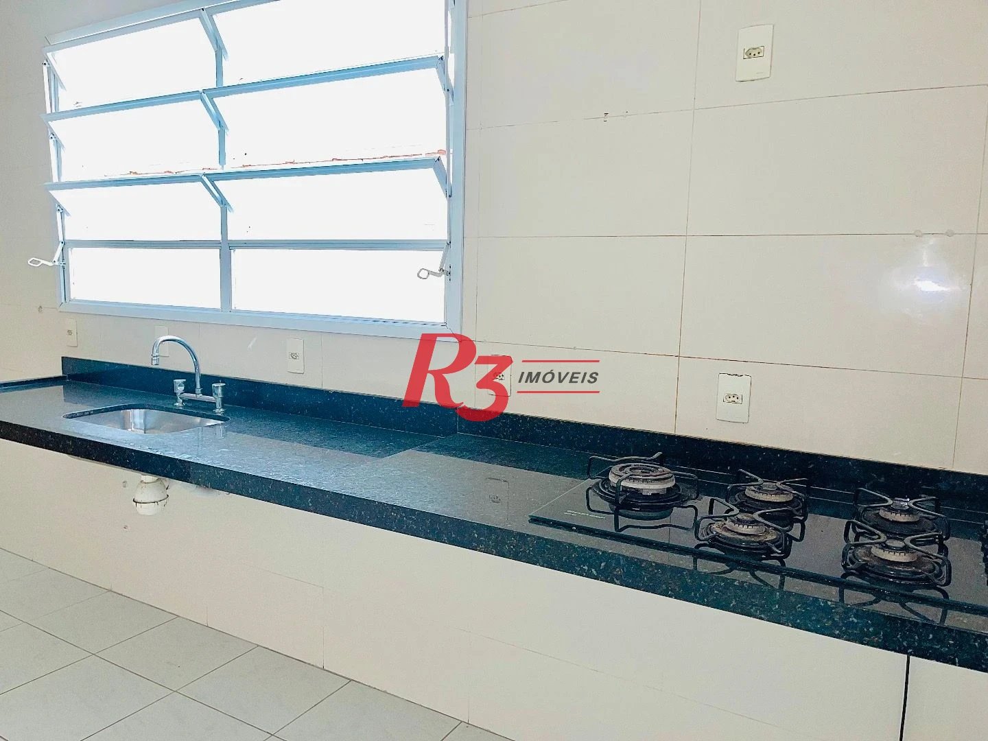 Casa, 128 m² - venda por R$ 1.010.000,00 ou aluguel por R$ 7.502,00/mês - Boqueirão - Santos/SP