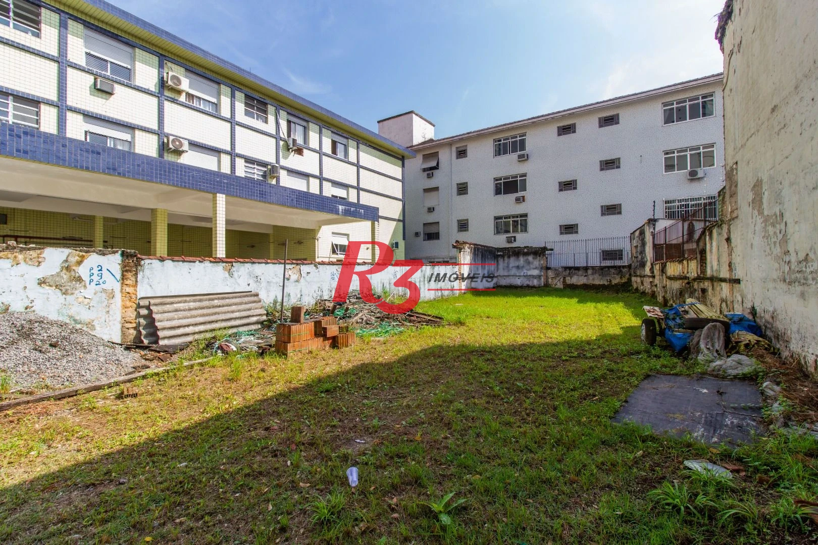Terreno à venda, 300 m² por R$ 3.000.000,00 - Gonzaga - Santos/SP