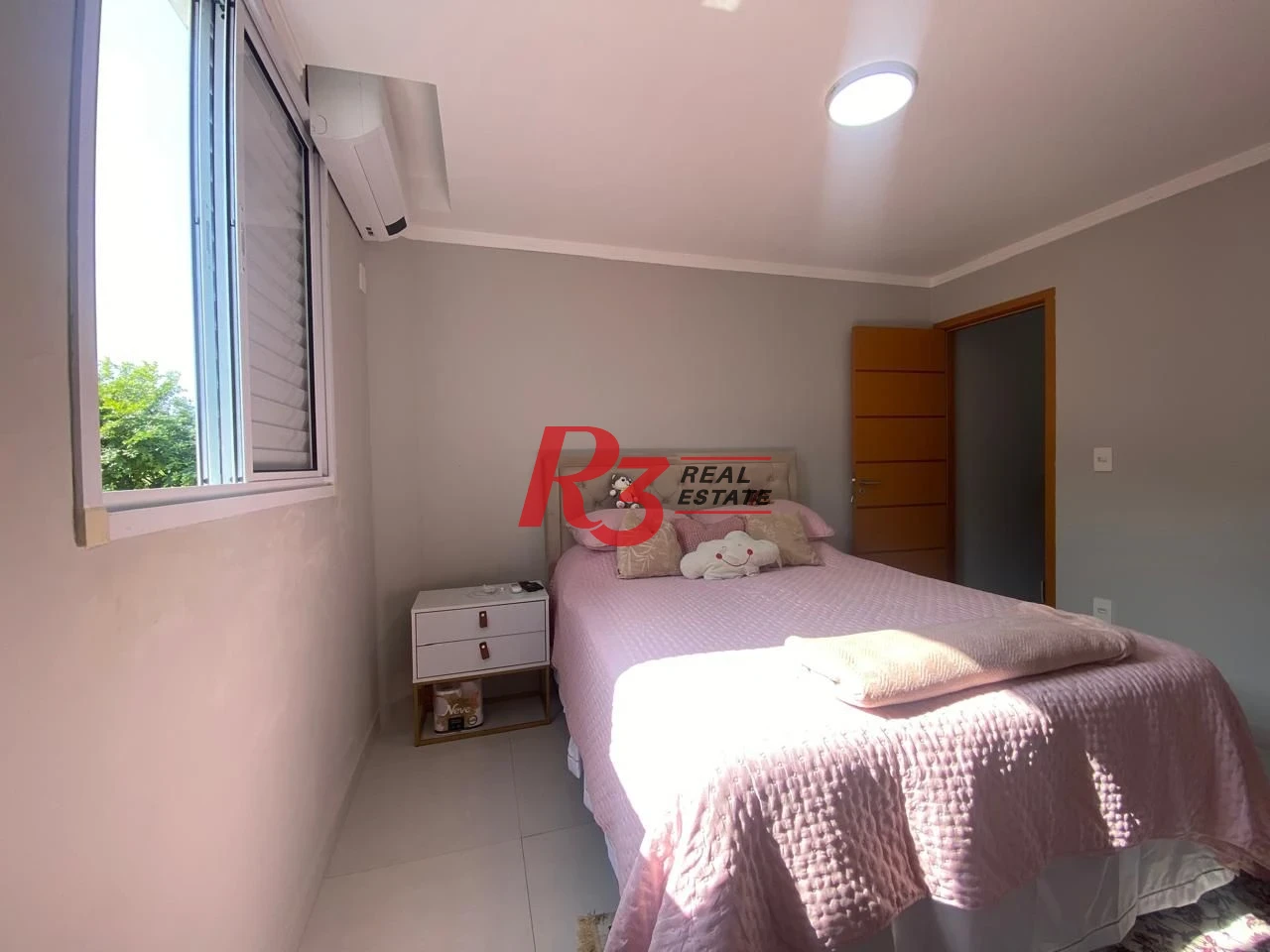 Village à venda, 125 m² por R$ 905.000,00 - Marapé - Santos/SP