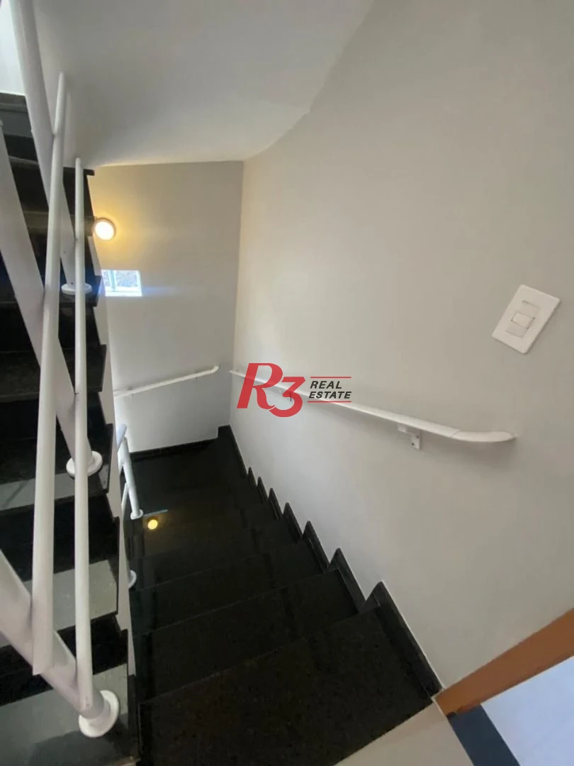 Village à venda, 125 m² por R$ 905.000,00 - Marapé - Santos/SP