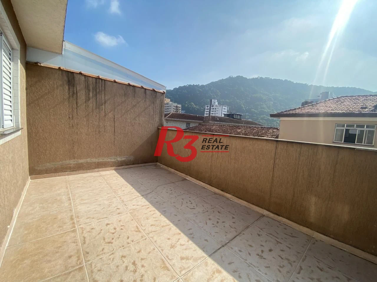 Village à venda, 125 m² por R$ 905.000,00 - Marapé - Santos/SP