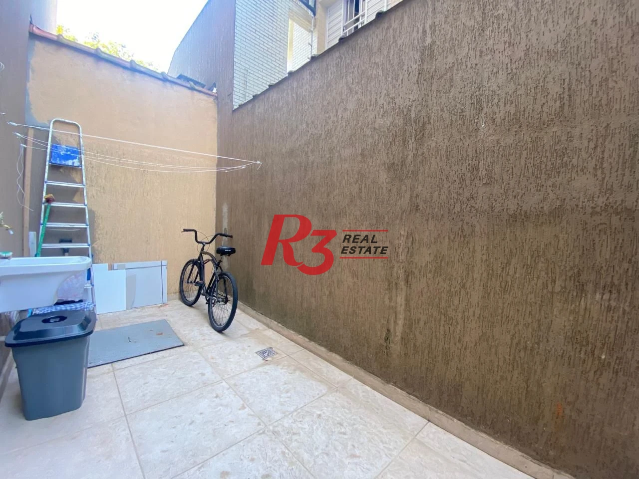 Village à venda, 125 m² por R$ 905.000,00 - Marapé - Santos/SP