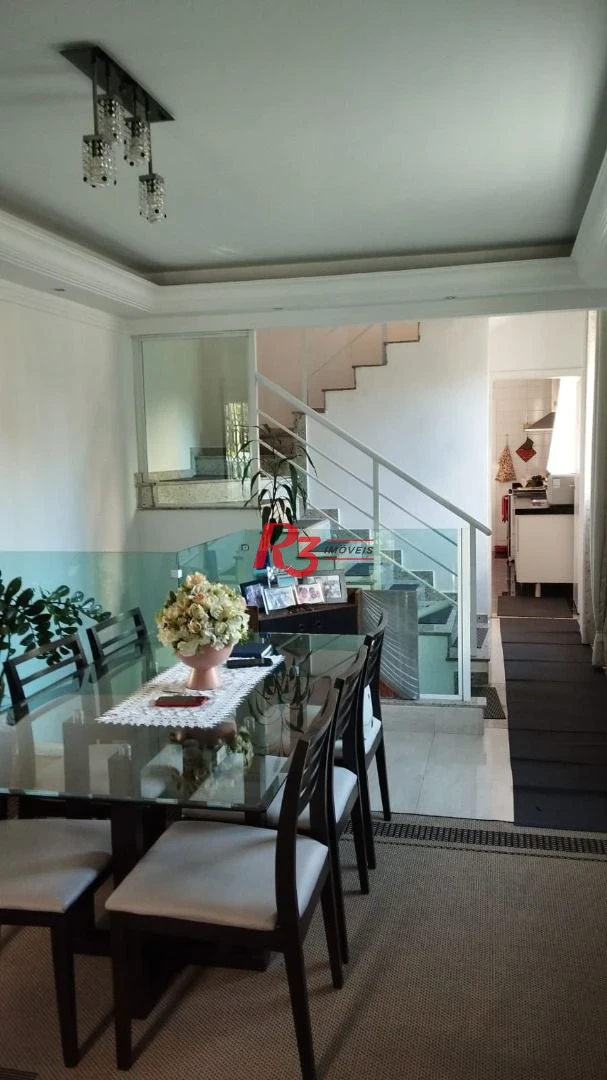 Sobrado com 3 dormitórios, 250 m² - venda por R$ 1.450.000,00 ou aluguel por R$ 9.733,56/mês - Embaré - Santos/SP