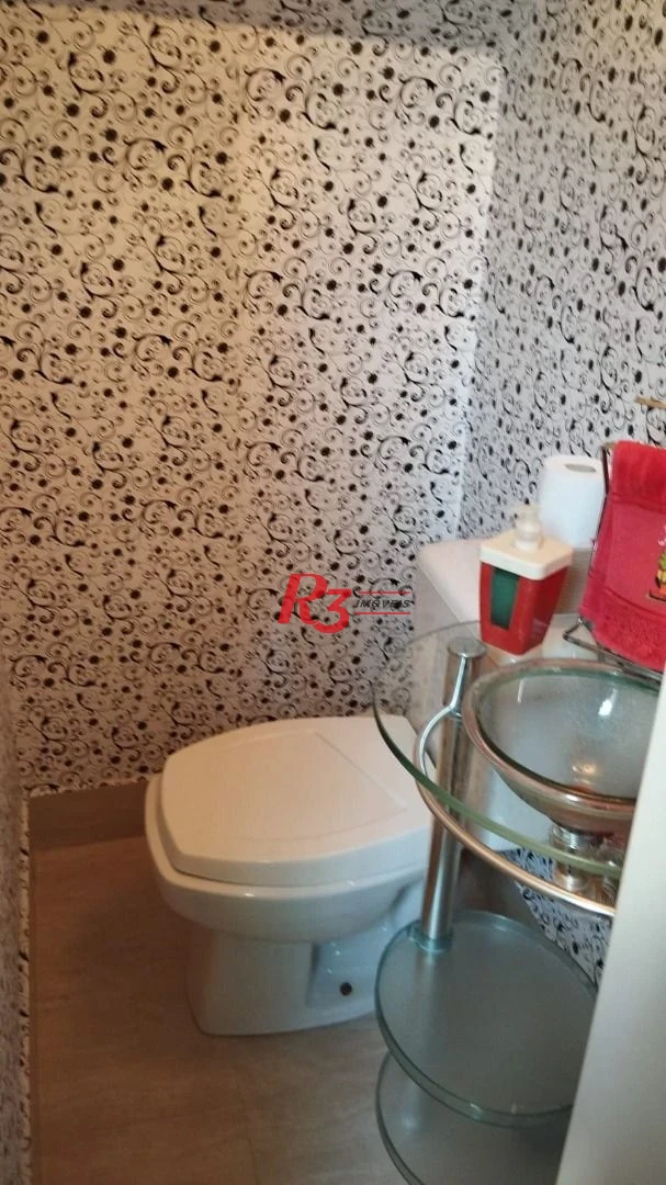 Sobrado com 3 dormitórios, 250 m² - venda por R$ 1.450.000,00 ou aluguel por R$ 9.733,56/mês - Embaré - Santos/SP