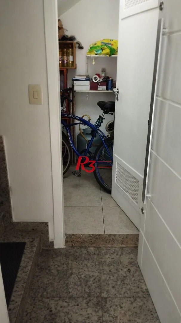 Sobrado com 3 dormitórios, 250 m² - venda por R$ 1.450.000,00 ou aluguel por R$ 9.733,56/mês - Embaré - Santos/SP