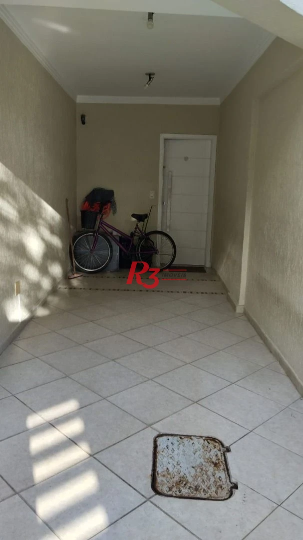 Sobrado com 3 dormitórios, 250 m² - venda por R$ 1.450.000,00 ou aluguel por R$ 9.733,56/mês - Embaré - Santos/SP