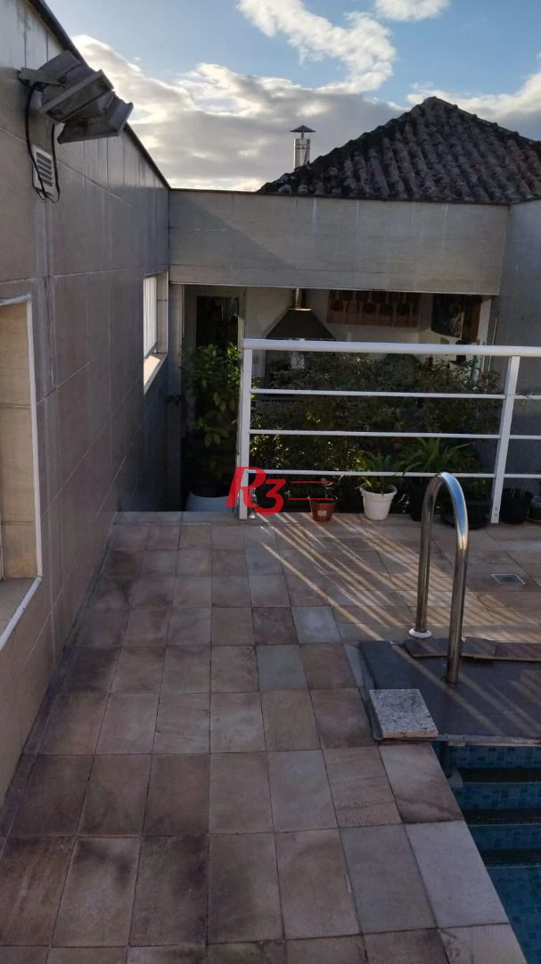 Sobrado com 3 dormitórios, 250 m² - venda por R$ 1.450.000,00 ou aluguel por R$ 9.733,56/mês - Embaré - Santos/SP