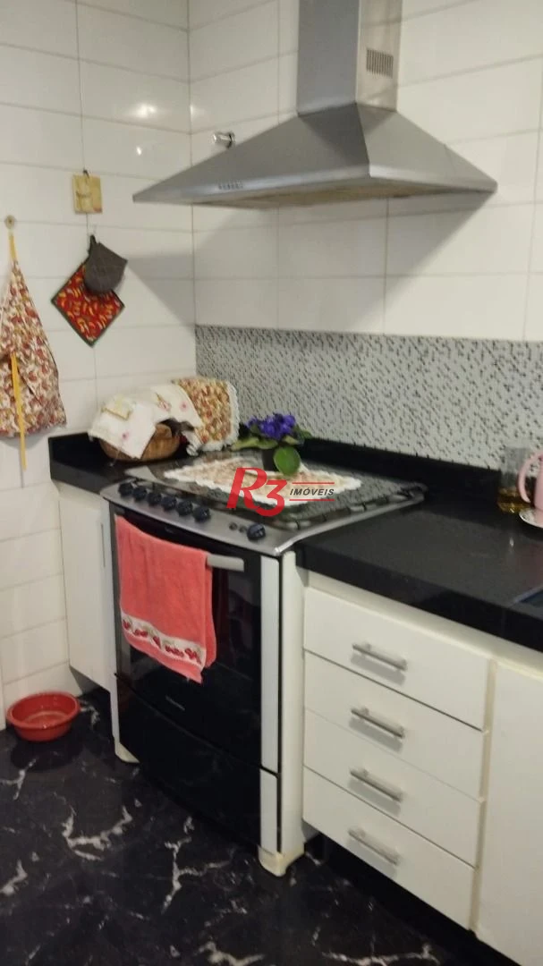 Sobrado com 3 dormitórios, 250 m² - venda por R$ 1.450.000,00 ou aluguel por R$ 9.733,56/mês - Embaré - Santos/SP