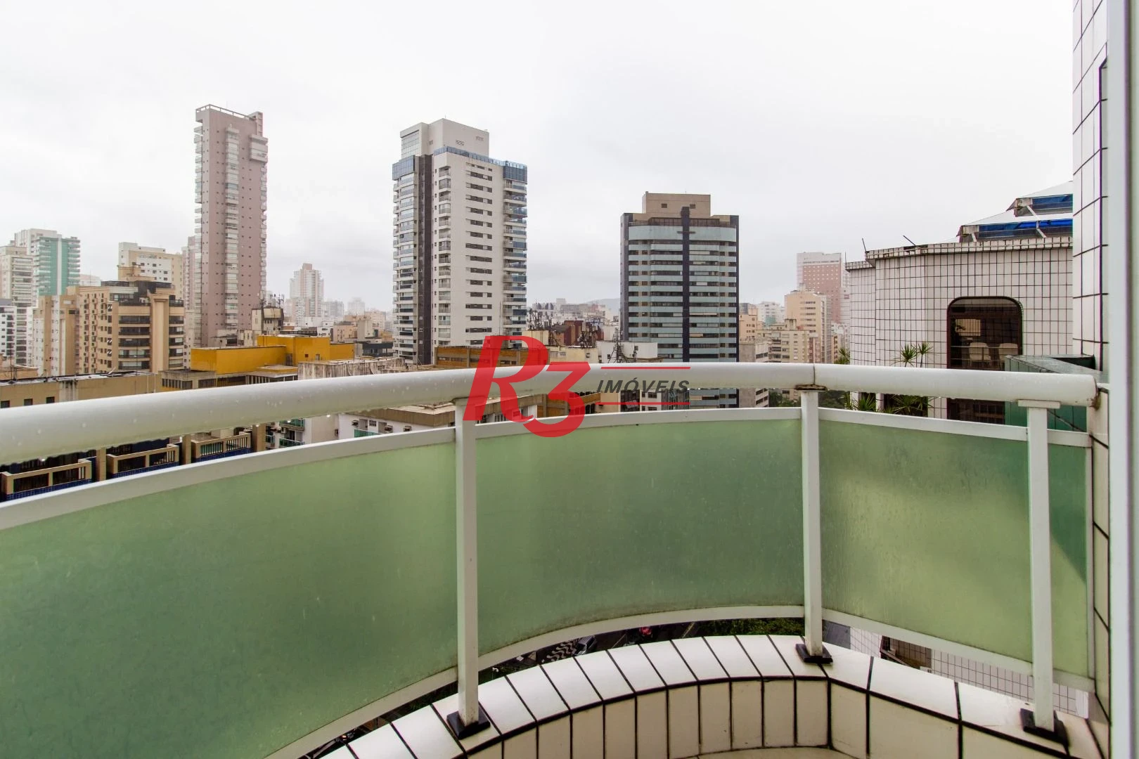 Apartamento com 3 dormitórios à venda, 119 m² por R$ 1.590.000,00 - Gonzaga - Santos/SP