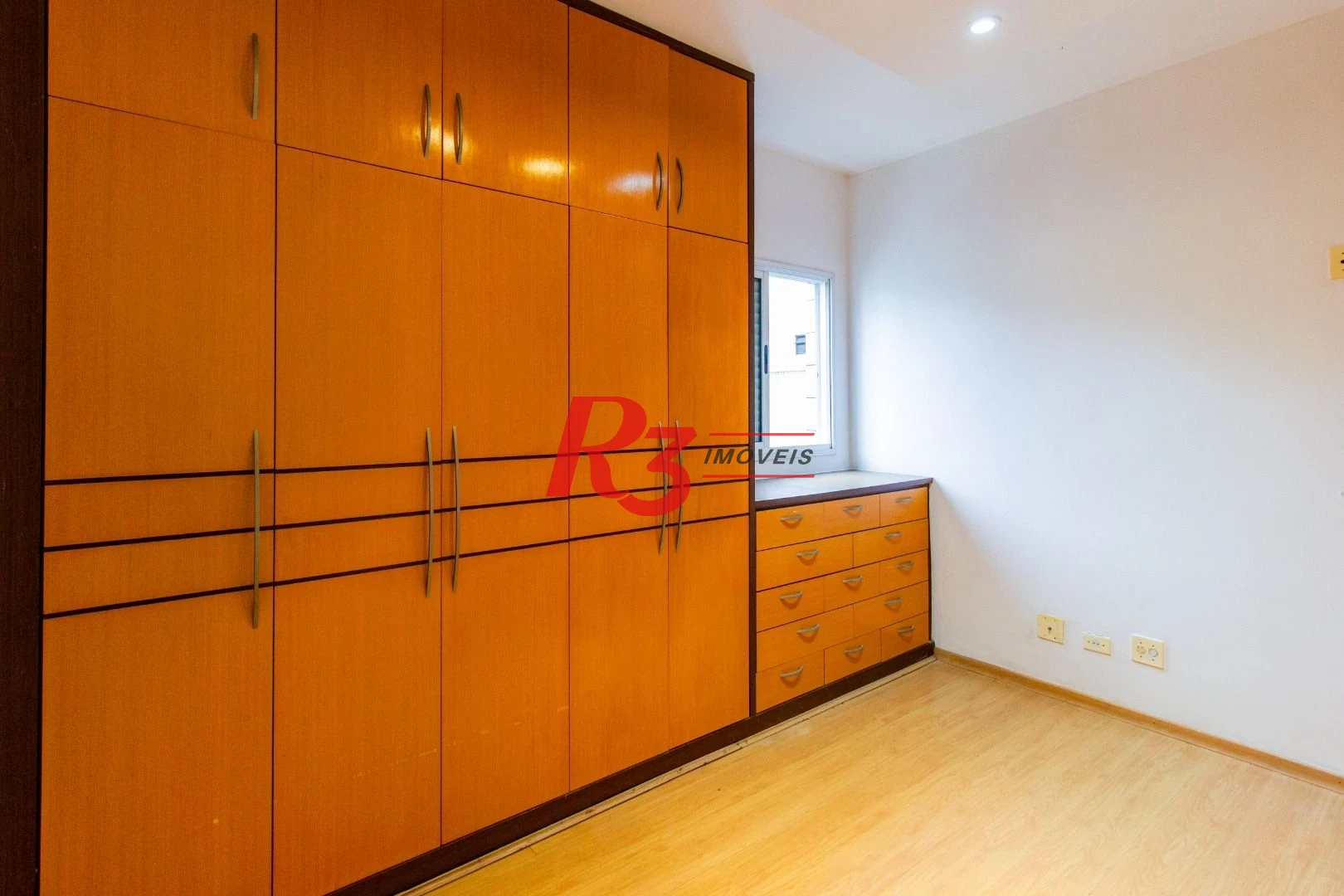 Apartamento com 3 dormitórios à venda, 119 m² por R$ 1.590.000,00 - Gonzaga - Santos/SP