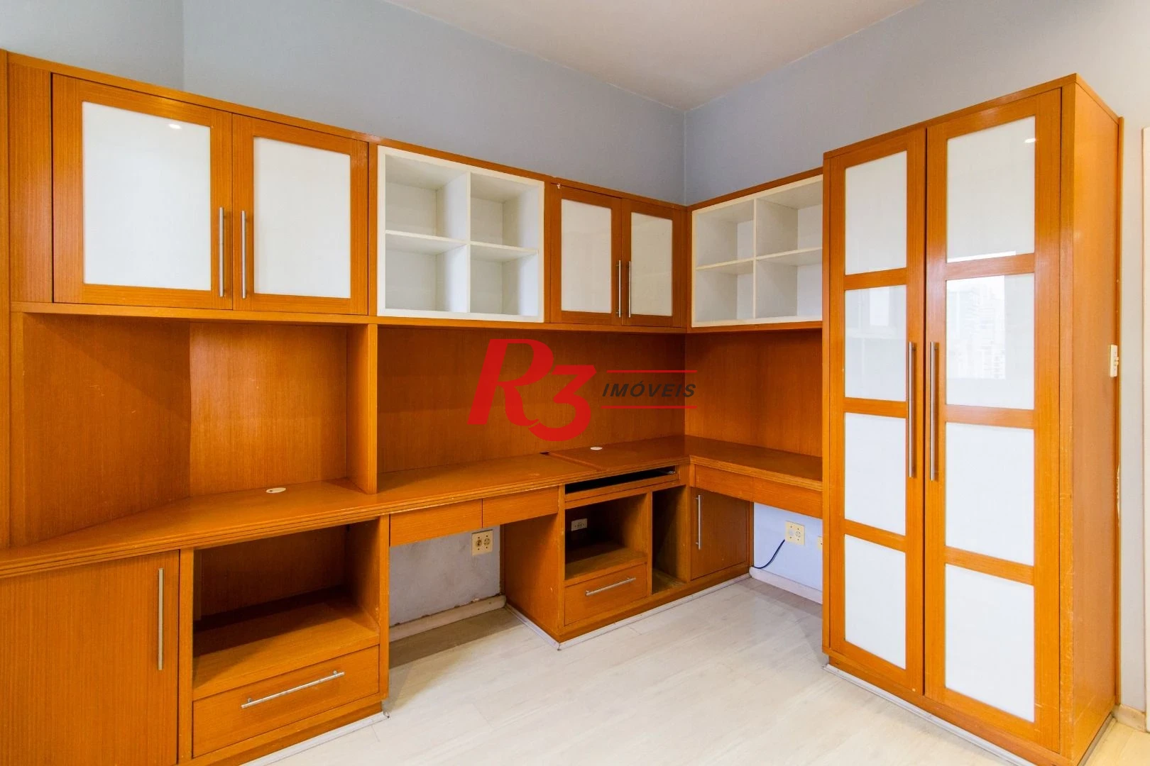 Apartamento com 3 dormitórios à venda, 119 m² por R$ 1.590.000,00 - Gonzaga - Santos/SP