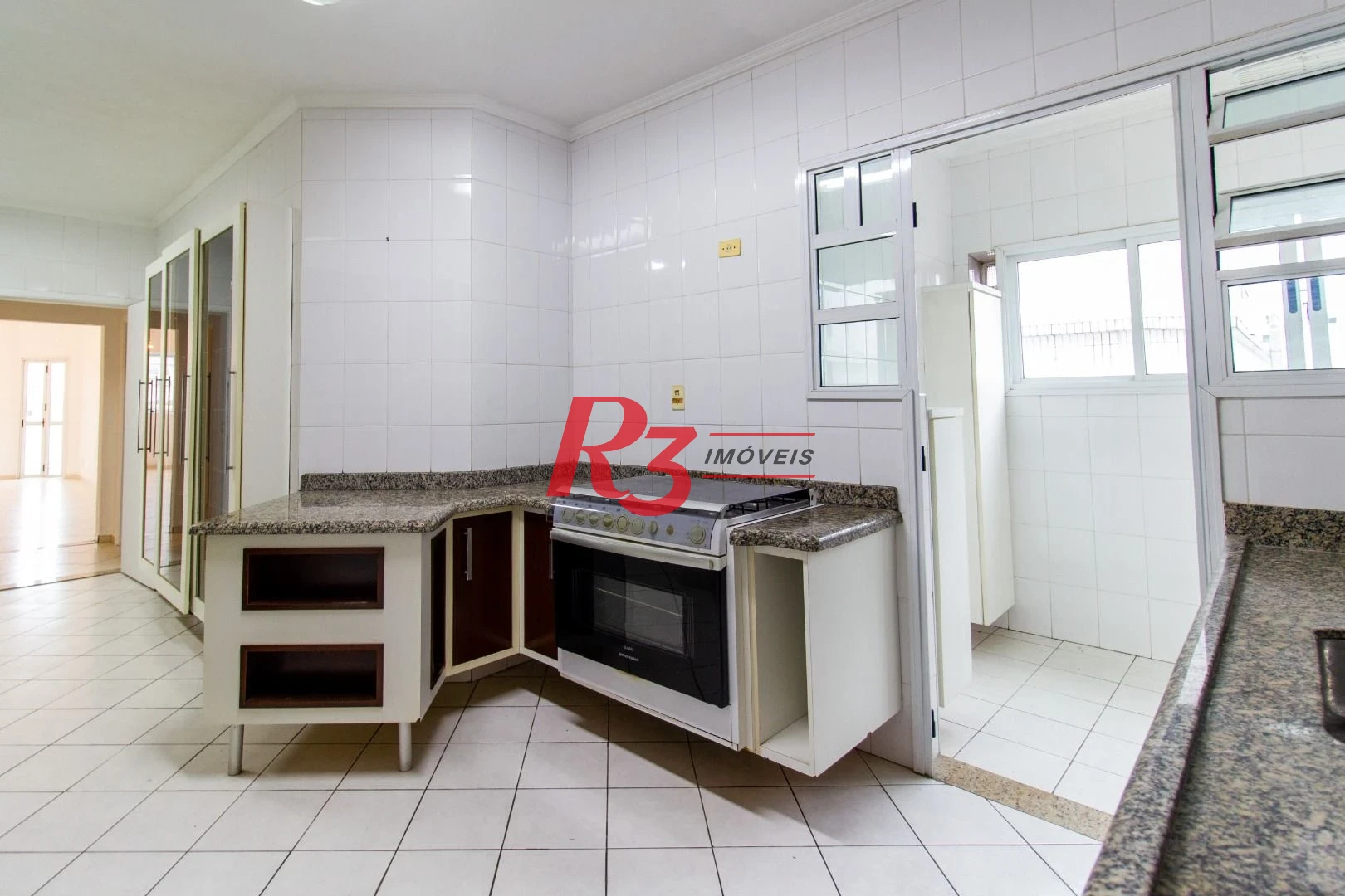 Apartamento com 3 dormitórios à venda, 119 m² por R$ 1.590.000,00 - Gonzaga - Santos/SP