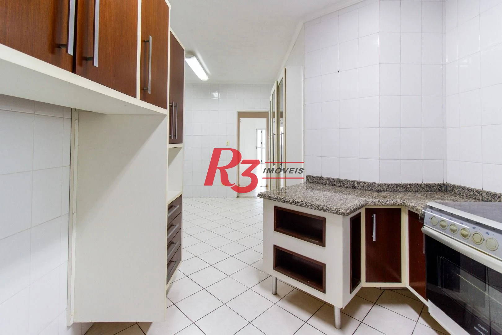 Apartamento com 3 dormitórios à venda, 119 m² por R$ 1.590.000,00 - Gonzaga - Santos/SP
