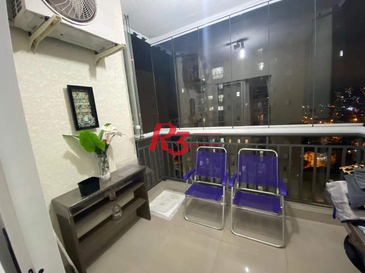 Apartamento à venda, 69 m² por R$ 440.000,00 - Areia Branca - Santos/SP