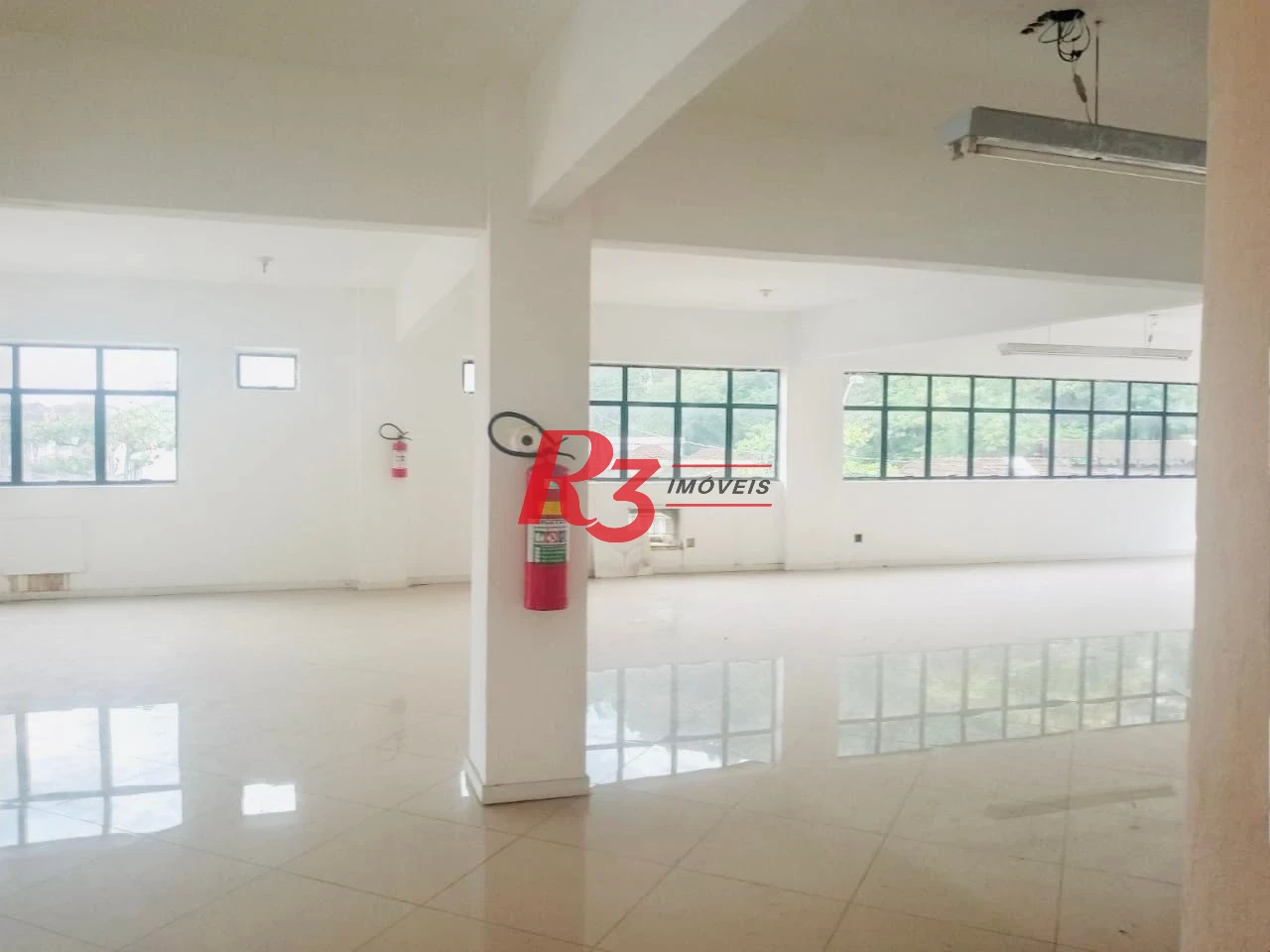 Loja para alugar, 550 m² por R$ 35.000,00/mês - Vila Matias - Santos/SP
