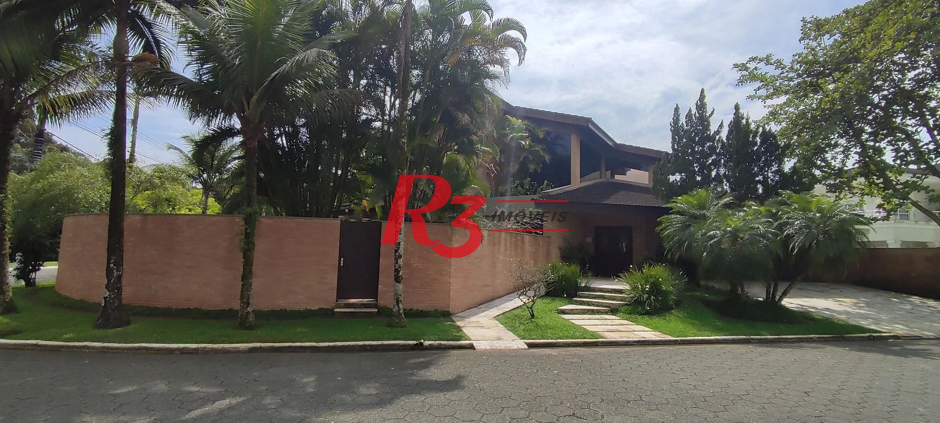 Casa à venda, 670 m² por R$ 3.350.000,00 - Acapulco - Guarujá/SP