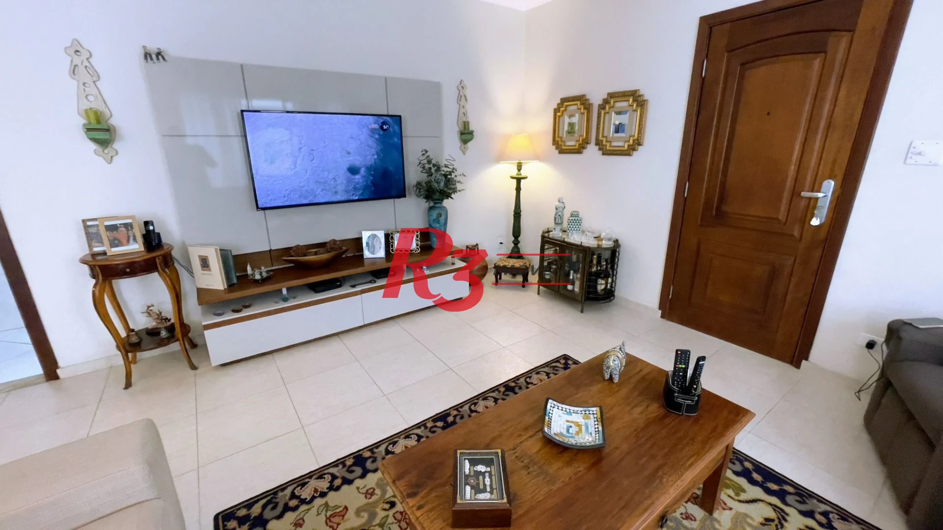 Apartamento com 3 dormitórios à venda, 139 m² por R$ 1.180.000,00 - Gonzaga - Santos/SP