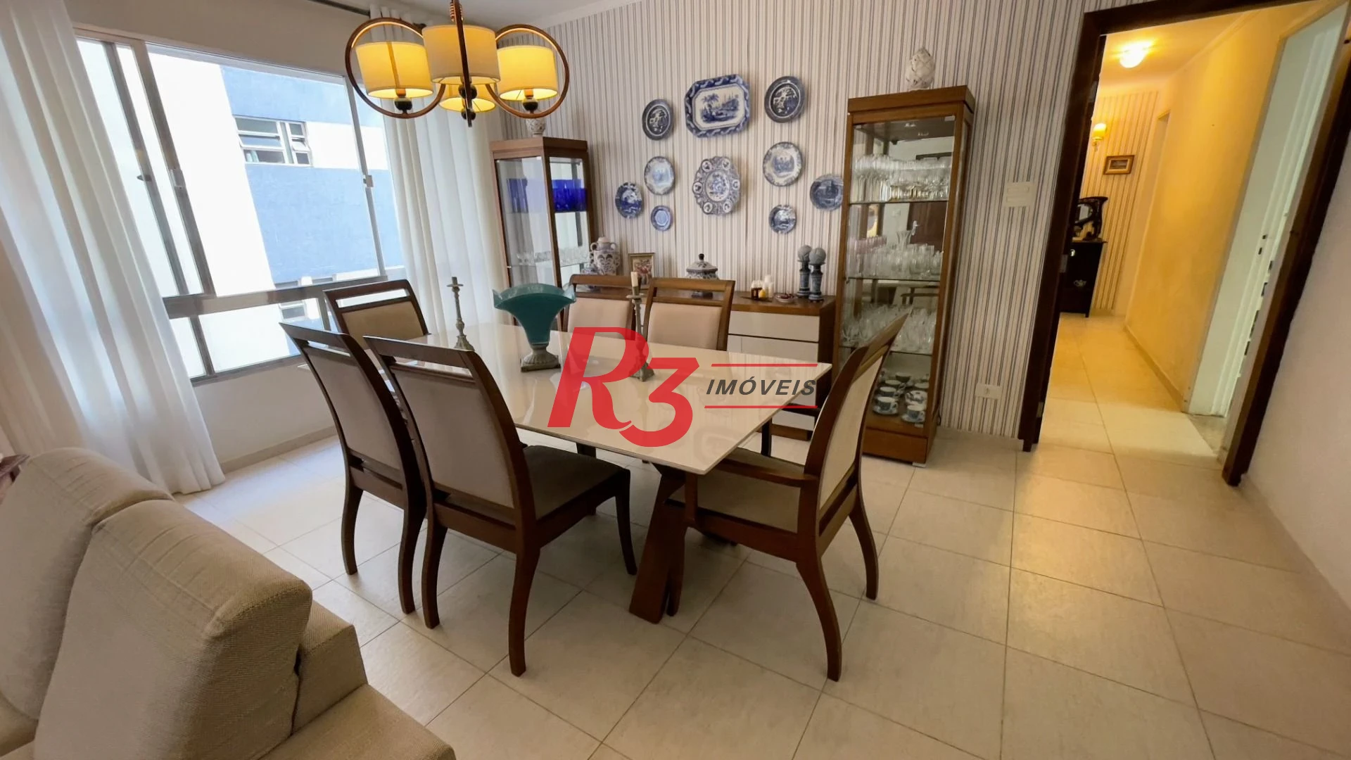 Apartamento com 3 dormitórios à venda, 139 m² por R$ 1.180.000,00 - Gonzaga - Santos/SP