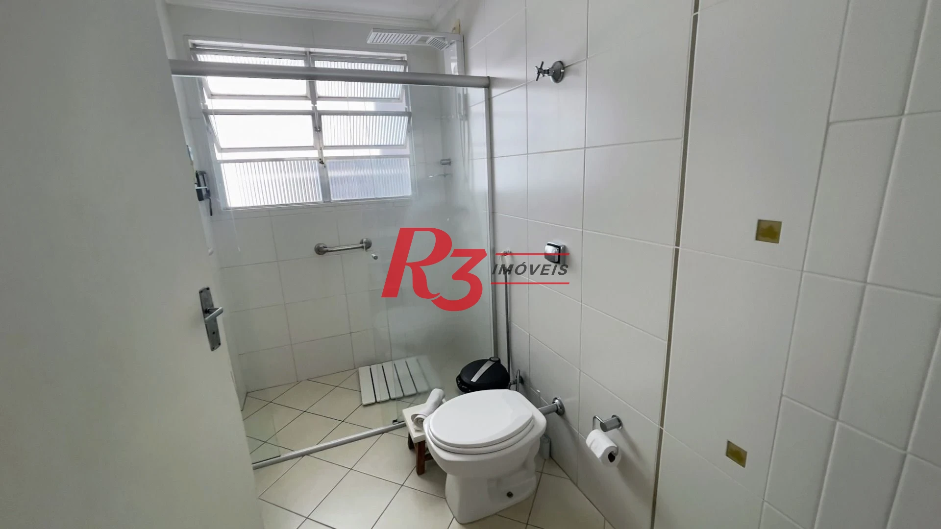 Apartamento com 3 dormitórios à venda, 139 m² por R$ 1.180.000,00 - Gonzaga - Santos/SP