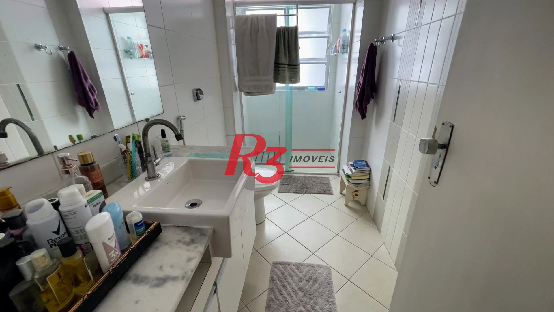 Apartamento com 3 dormitórios à venda, 139 m² por R$ 1.180.000,00 - Gonzaga - Santos/SP