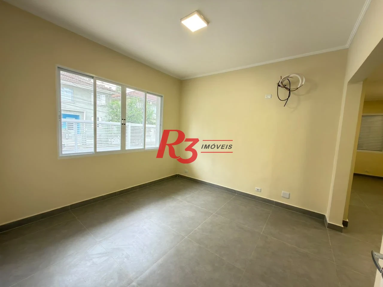 Apartamento com 2 dormitórios para alugar, 78 m² por R$ 4.900,02/mês - Boqueirão - Santos/SP
