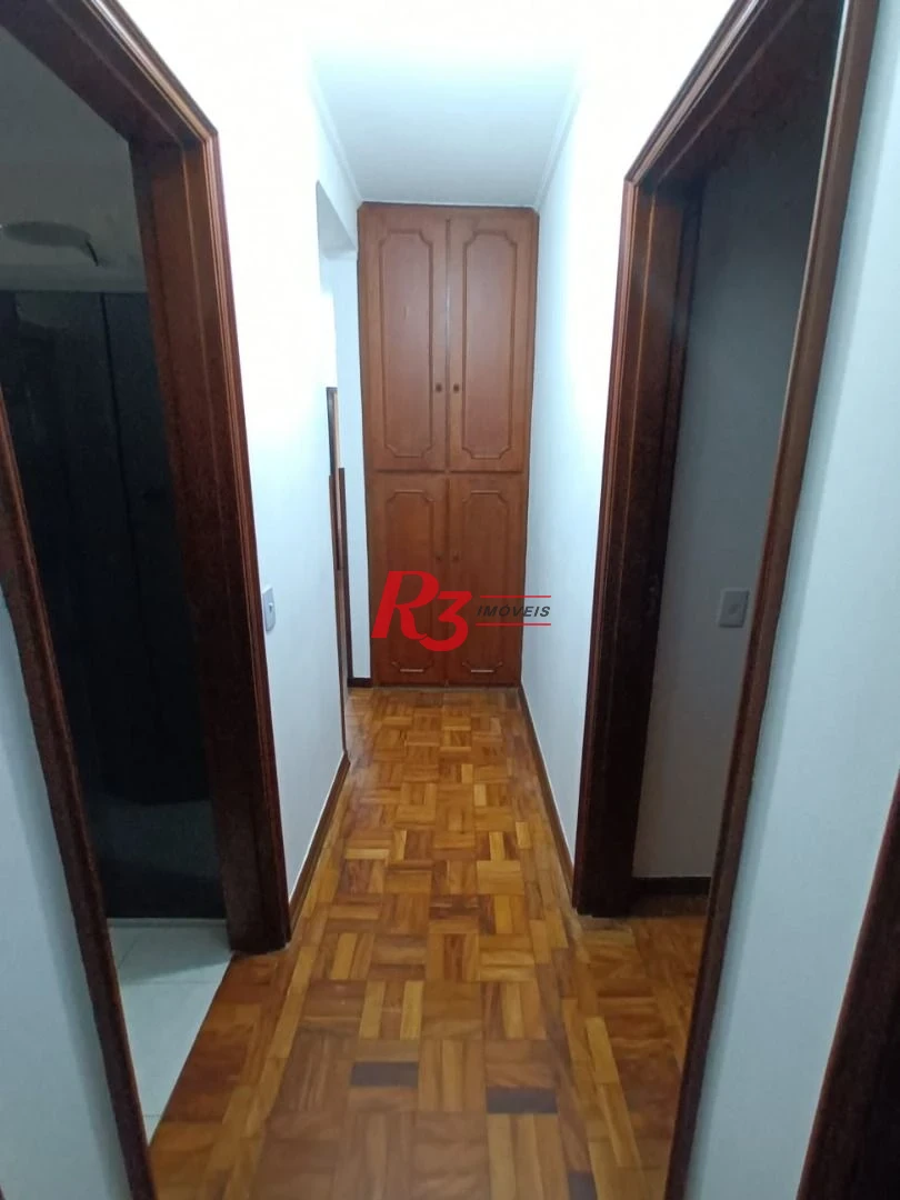Apartamento com 3 dormitórios à venda, 161 m² por R$ 1.050.000,00 - Gonzaga - Santos/SP