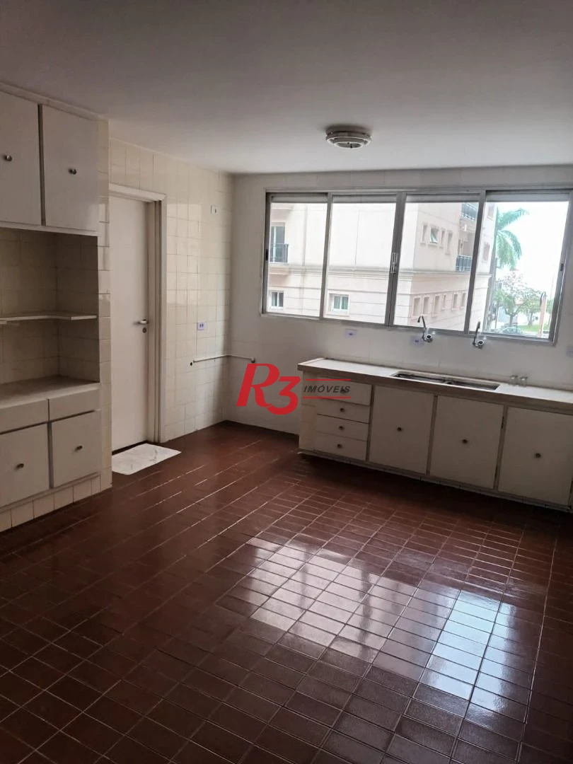 Apartamento com 3 dormitórios à venda, 161 m² por R$ 1.050.000,00 - Gonzaga - Santos/SP
