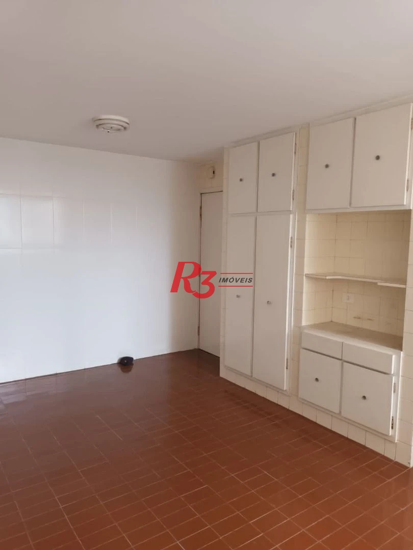 Apartamento com 3 dormitórios à venda, 161 m² por R$ 1.050.000,00 - Gonzaga - Santos/SP