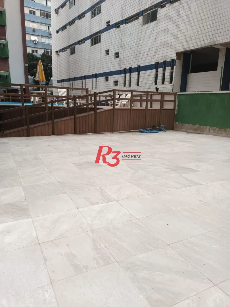 Apartamento com 3 dormitórios à venda, 161 m² por R$ 1.050.000,00 - Gonzaga - Santos/SP