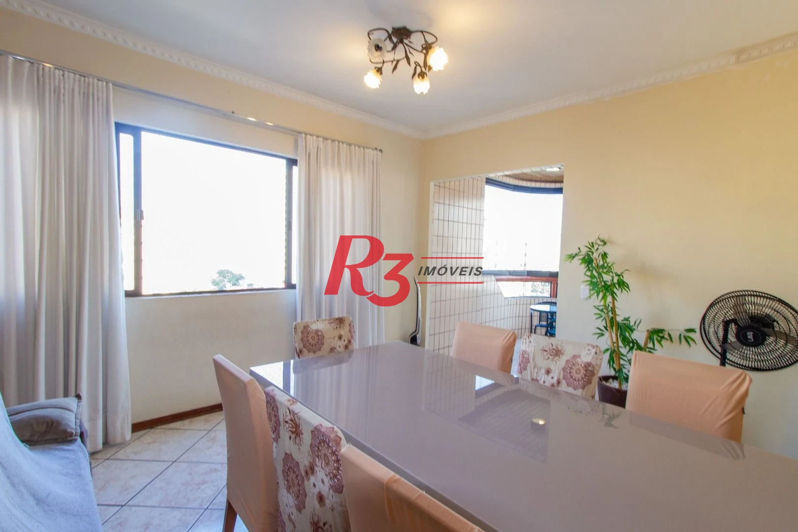Apartamento com 3 dormitórios à venda, 137 m² por R$ 843.000,00 - Ponta da Praia - Santos/SP