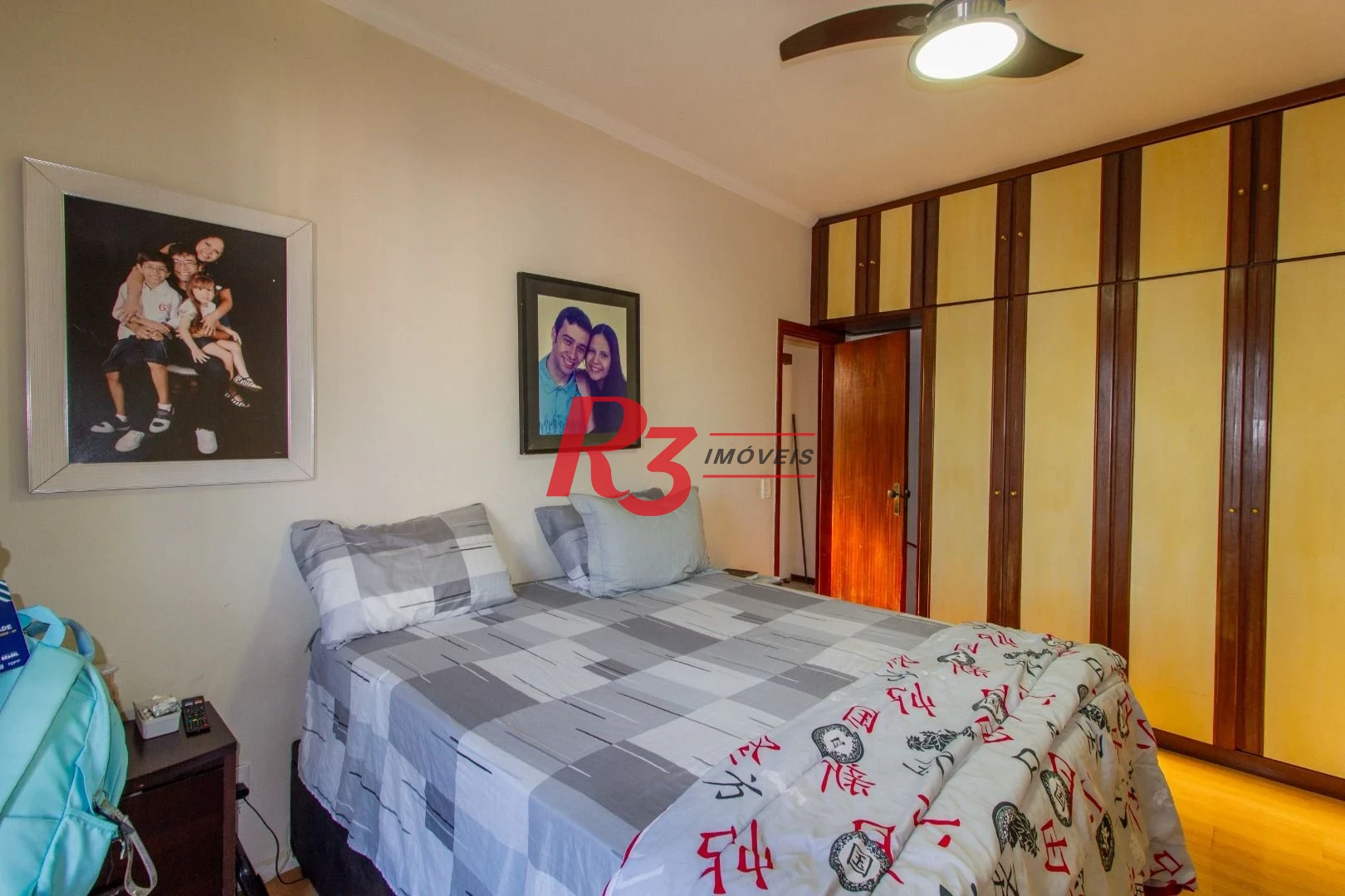 Apartamento com 3 dormitórios à venda, 137 m² por R$ 843.000,00 - Ponta da Praia - Santos/SP