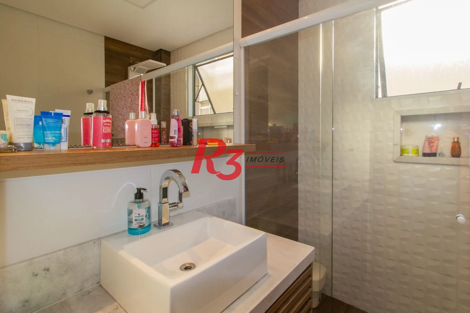 Apartamento com 3 dormitórios à venda, 137 m² por R$ 843.000,00 - Ponta da Praia - Santos/SP