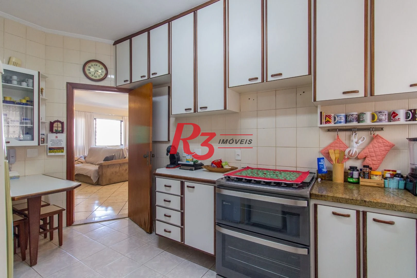 Apartamento com 3 dormitórios à venda, 137 m² por R$ 843.000,00 - Ponta da Praia - Santos/SP