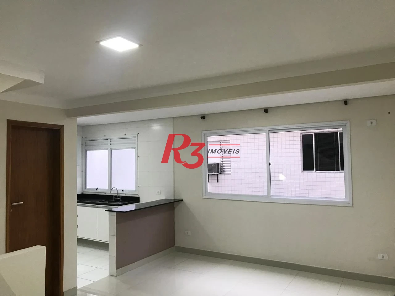Casa à venda, 110 m² por R$ 600.000,00 - Estuário - Santos/SP