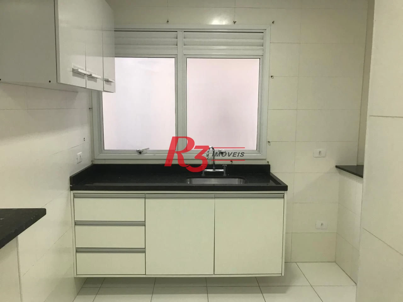 Casa à venda, 110 m² por R$ 600.000,00 - Estuário - Santos/SP