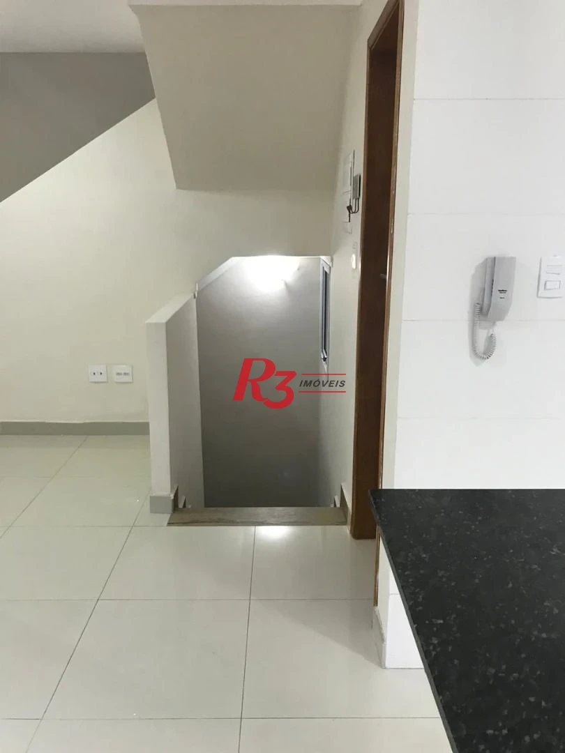 Casa à venda, 110 m² por R$ 600.000,00 - Estuário - Santos/SP