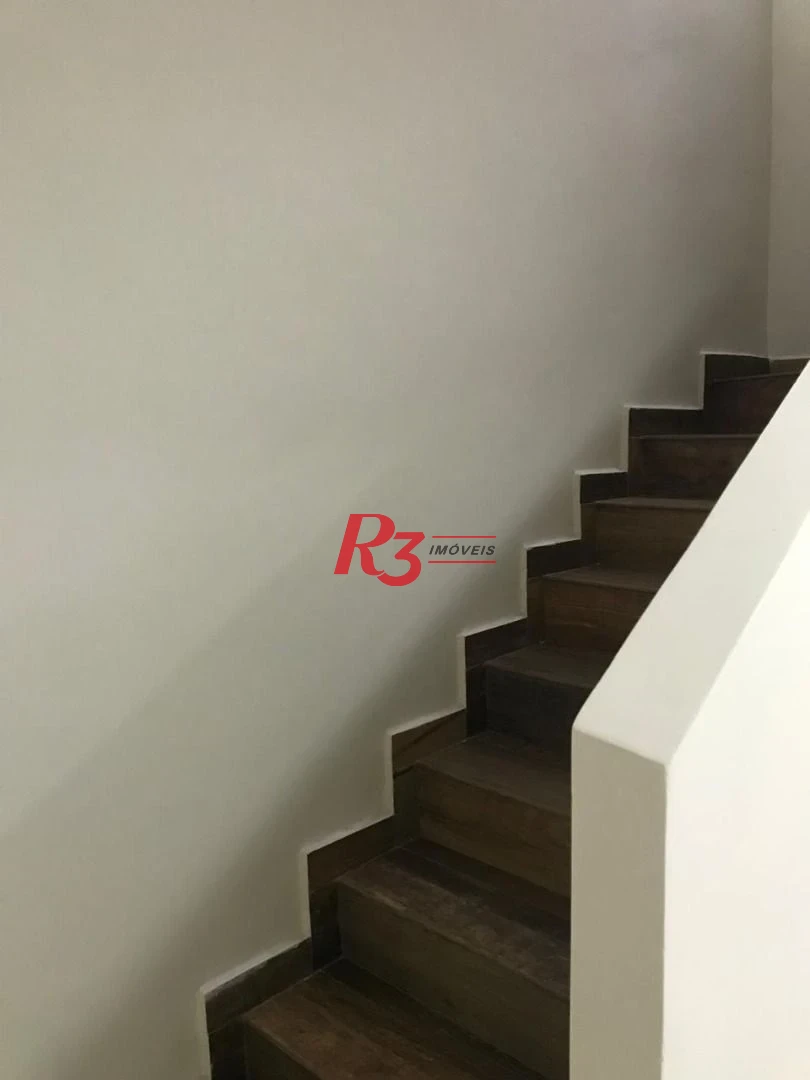 Casa à venda, 110 m² por R$ 600.000,00 - Estuário - Santos/SP