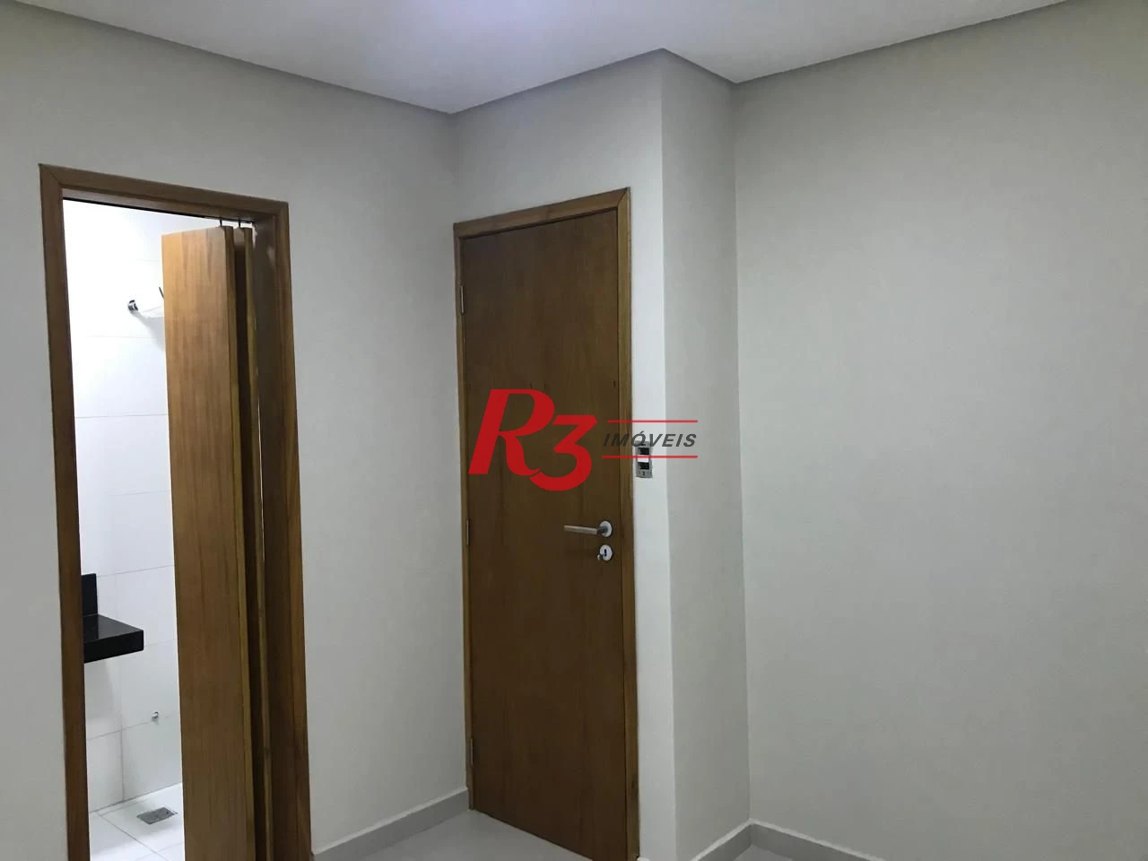 Casa à venda, 110 m² por R$ 600.000,00 - Estuário - Santos/SP
