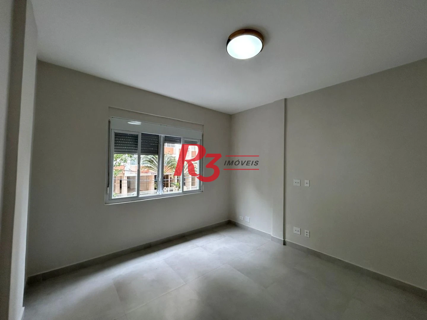 Apartamento com 3 dormitórios à venda, 126 m² por R$ 750.000,00 - Gonzaga - Santos/SP