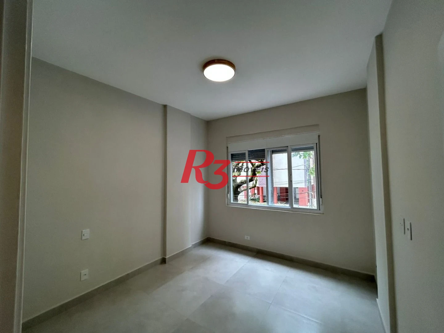 Apartamento com 3 dormitórios à venda, 126 m² por R$ 750.000,00 - Gonzaga - Santos/SP