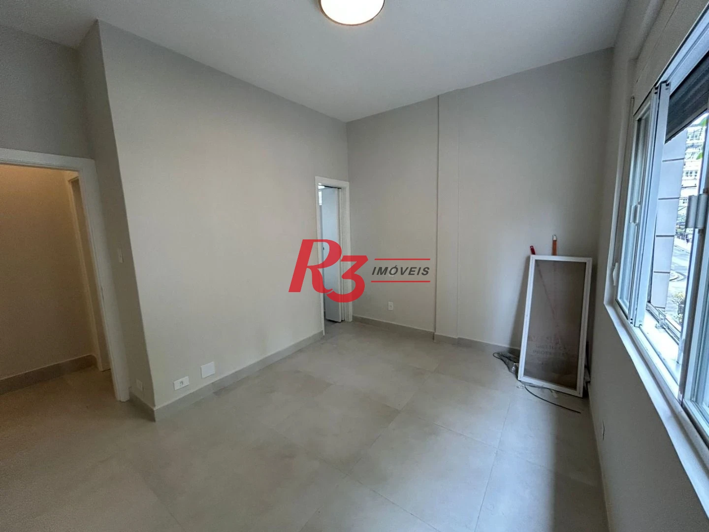 Apartamento com 3 dormitórios à venda, 126 m² por R$ 750.000,00 - Gonzaga - Santos/SP