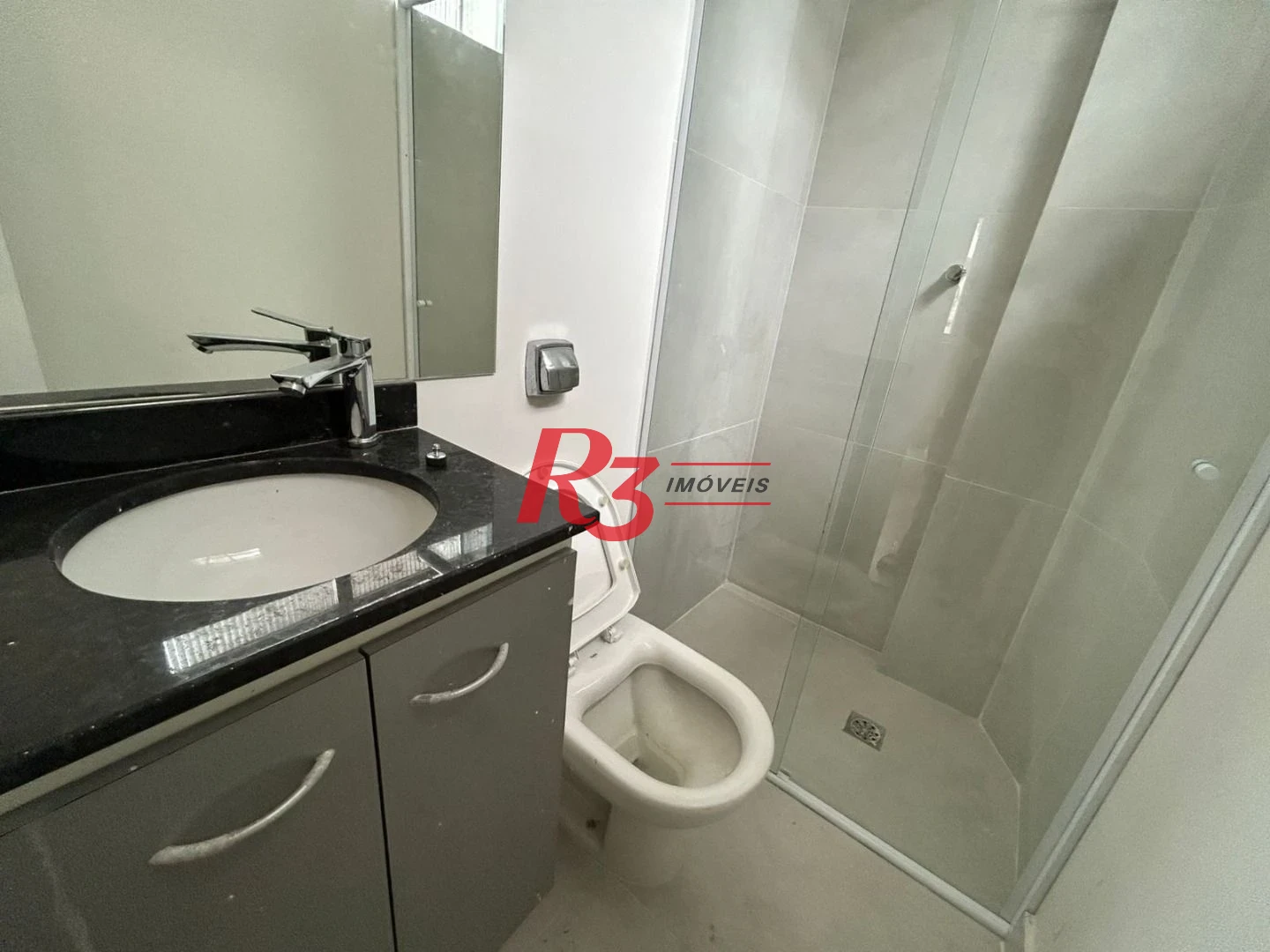 Apartamento com 3 dormitórios à venda, 126 m² por R$ 750.000,00 - Gonzaga - Santos/SP