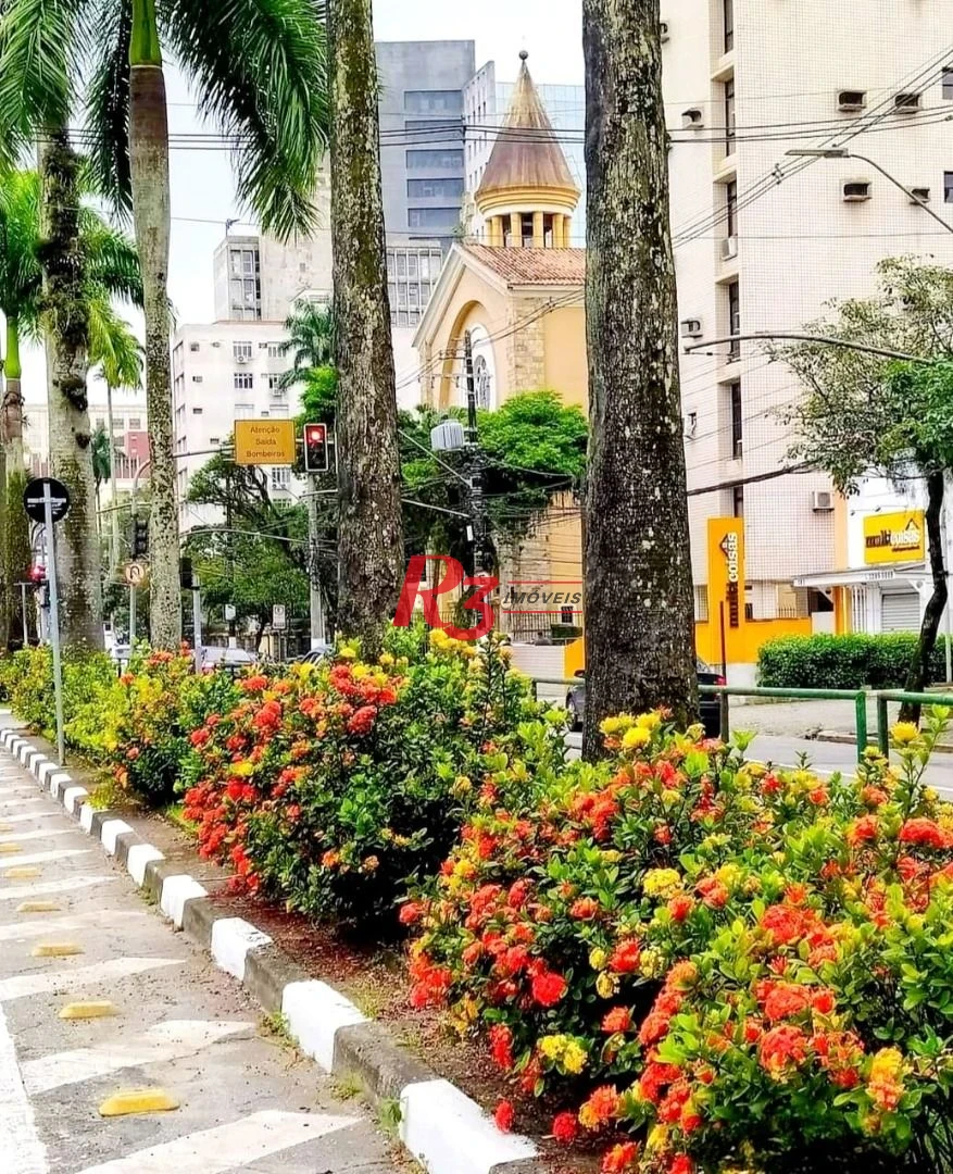Sobrado para alugar, 446 m² por R$ 24.011,00/mês - Gonzaga - Santos/SP
