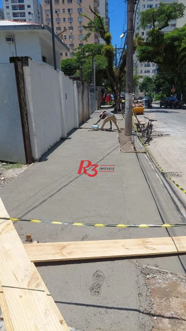 Terreno para alugar, 654 m² por R$ 10.913,07/mês - Centro - Guarujá/SP
