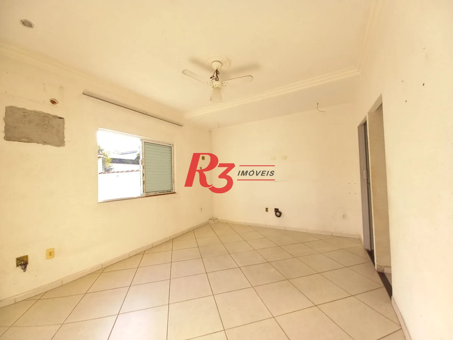 Sobrado à venda, 261 m² por R$ 1.800.000,00 - Vila Matias - Santos/SP