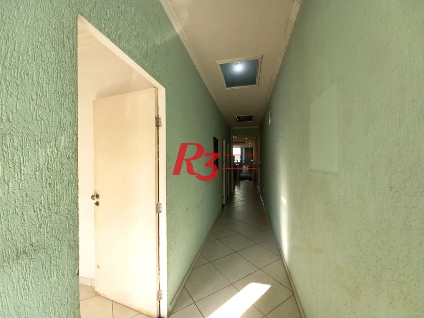 Sobrado à venda, 261 m² por R$ 1.800.000,00 - Vila Matias - Santos/SP