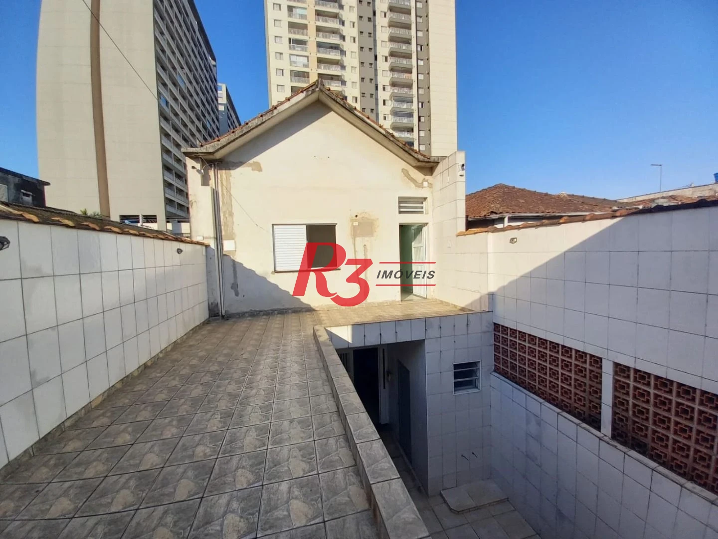Sobrado à venda, 261 m² por R$ 1.800.000,00 - Vila Matias - Santos/SP