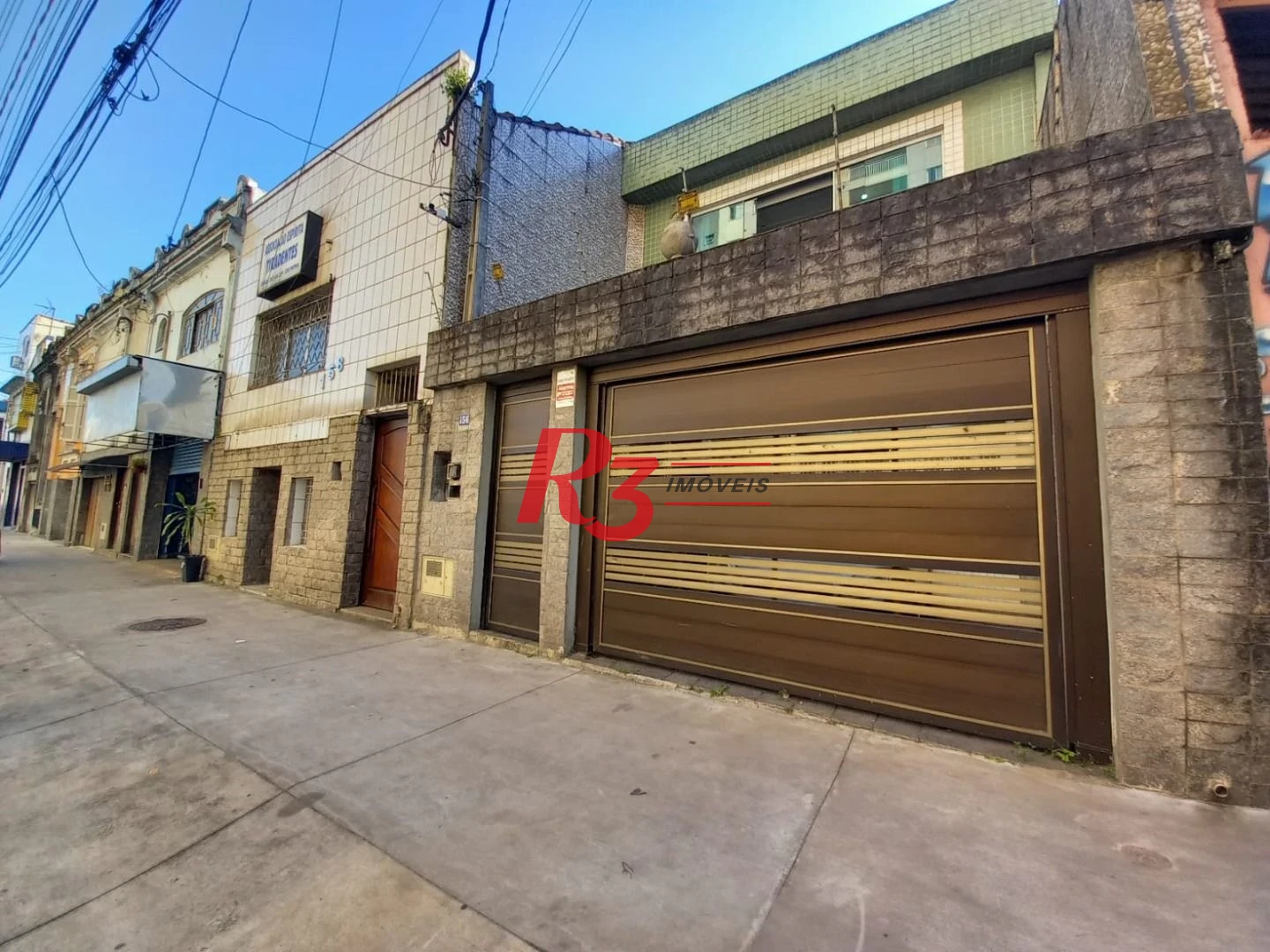 Sobrado à venda, 261 m² por R$ 1.800.000,00 - Vila Matias - Santos/SP